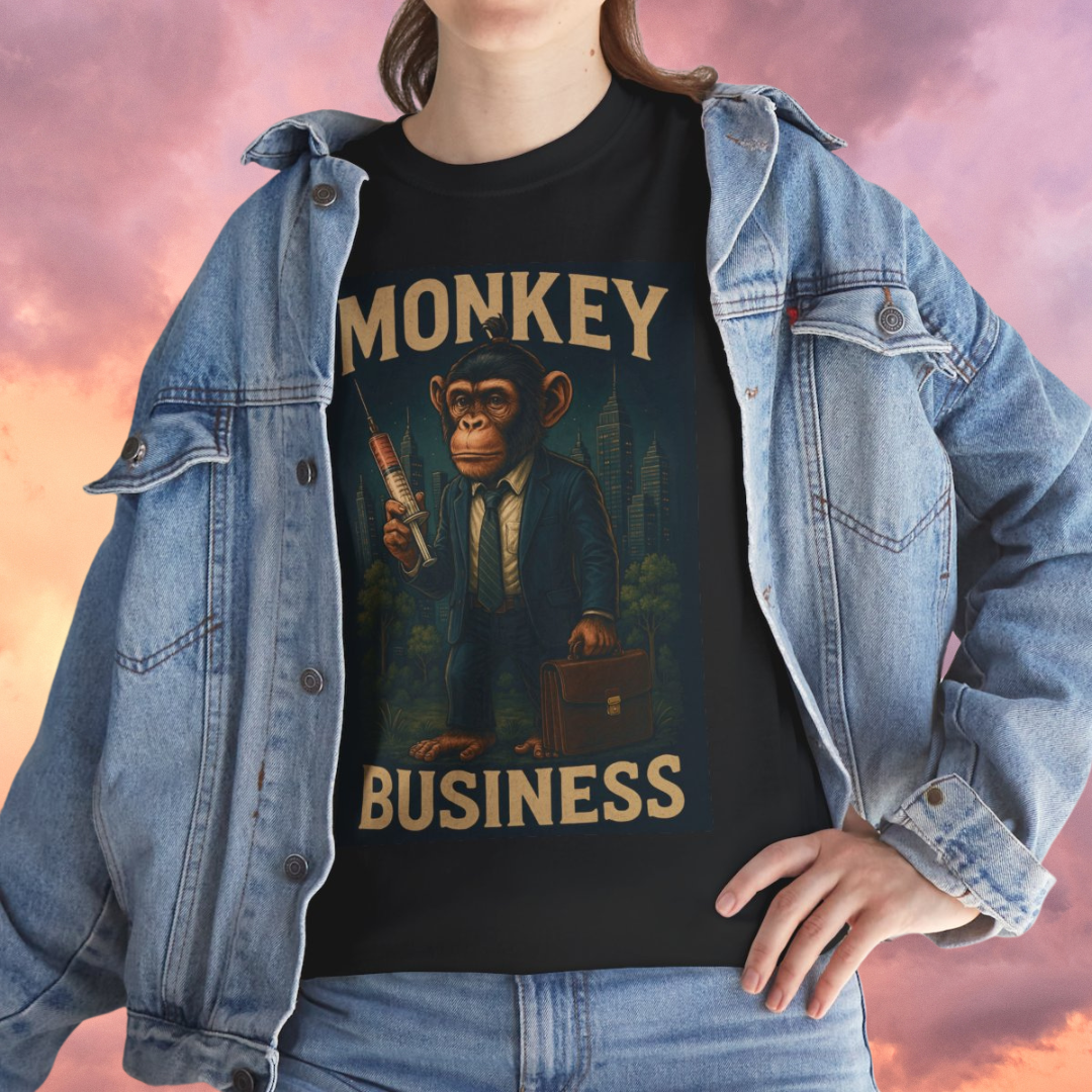 חולצת טי שחורה בסיסית עם שרוולים קצרים של Monkey Business